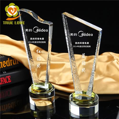 Glass Trophies And Awards