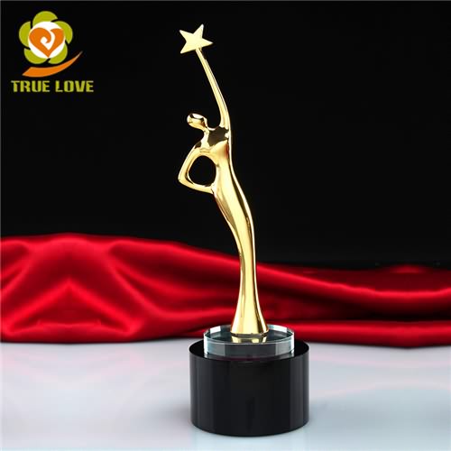 silver star trophy (1) silver star trophy (1)