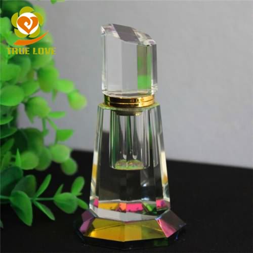 Simple Crystal Perfume Bottle (2)