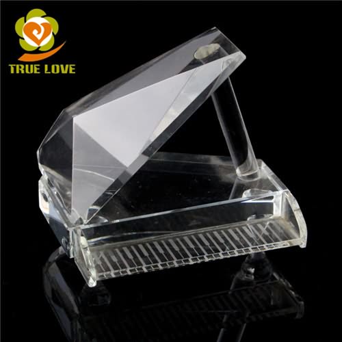 Crystal Glass Piano Figurine (2)